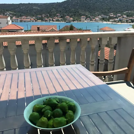 Laguna Vinišće