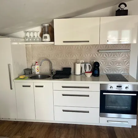Apartman Laguna *